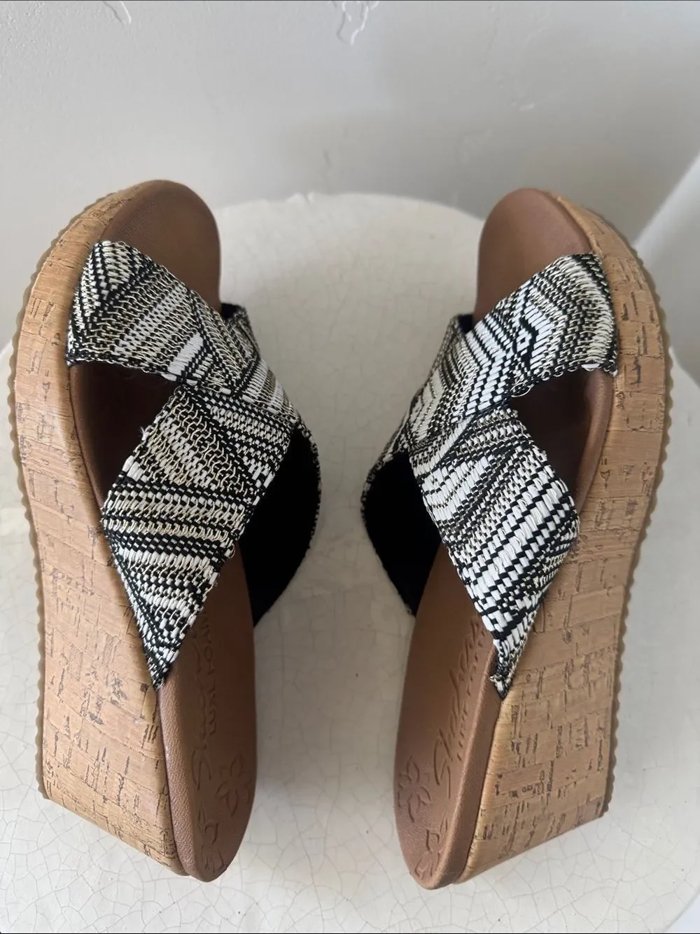 Skechers Black & White Textile Woven Cork Wedge Slides Slip-On Shoes Size 7.5